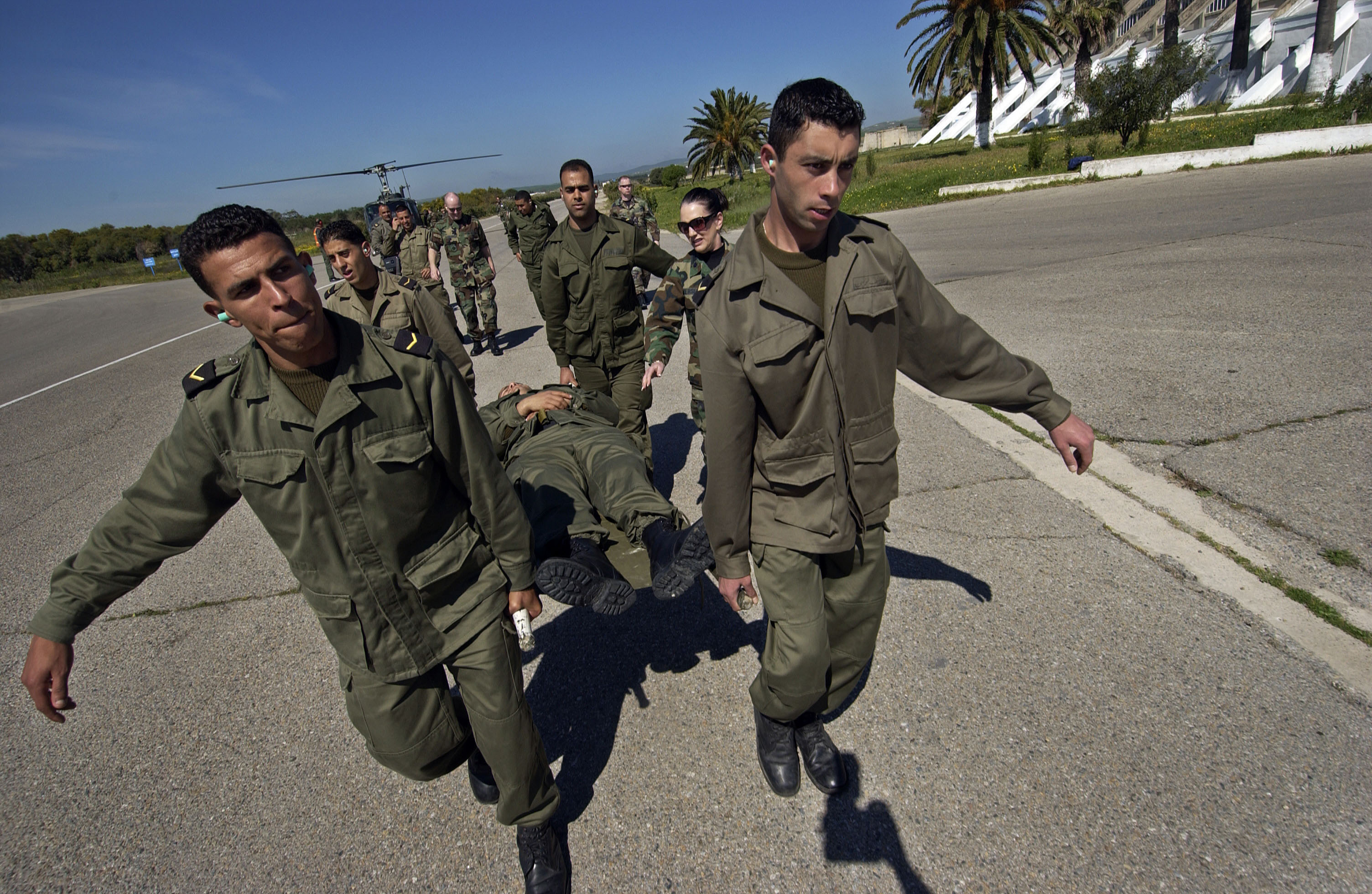 Militares tunecinos haciendo pruebas. / C.C